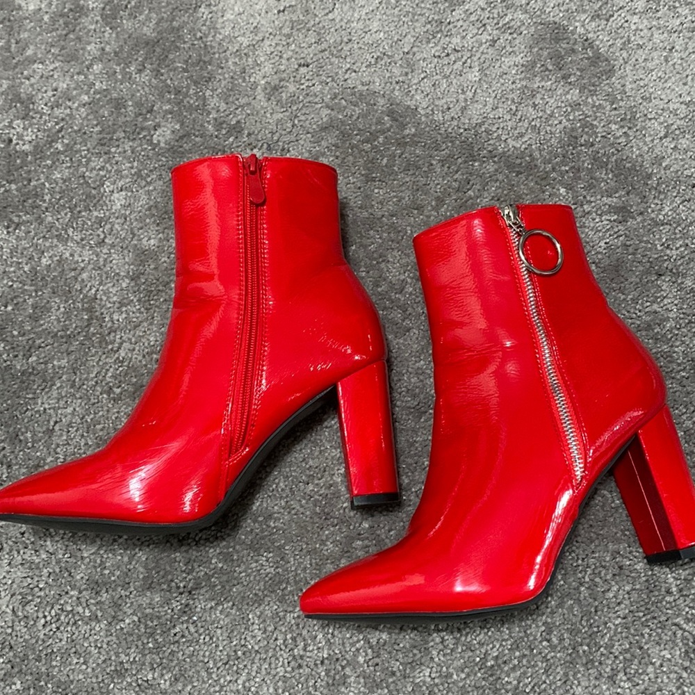 Red Zippered Heeled Booties with Pointed Toes